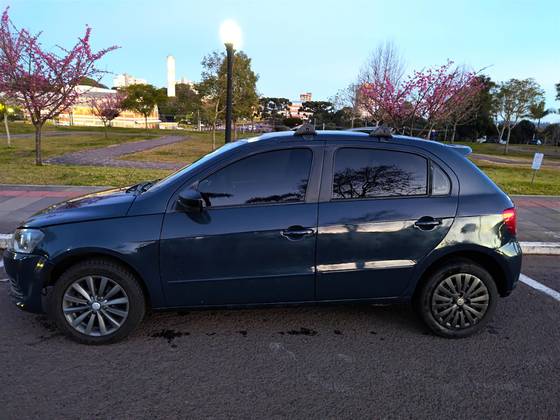 VOLKSWAGEN GOL 1.0 MI 8V FLEX 4P MANUAL G.IV